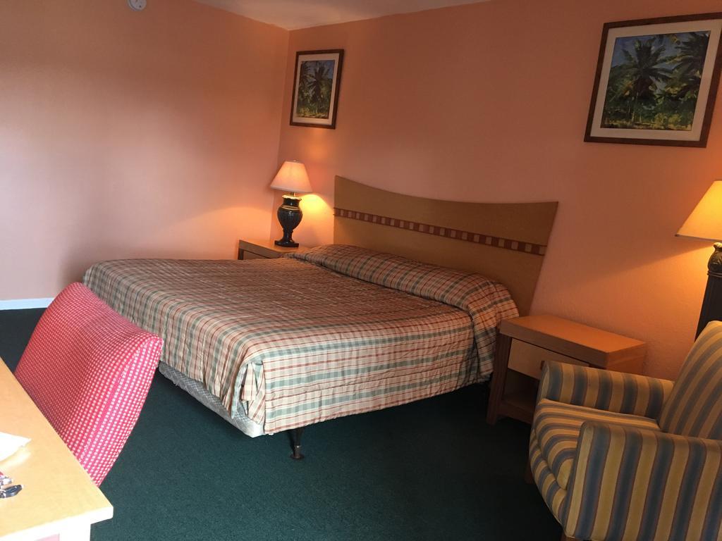 Executive Economy Lodge Pompano Beach Esterno foto