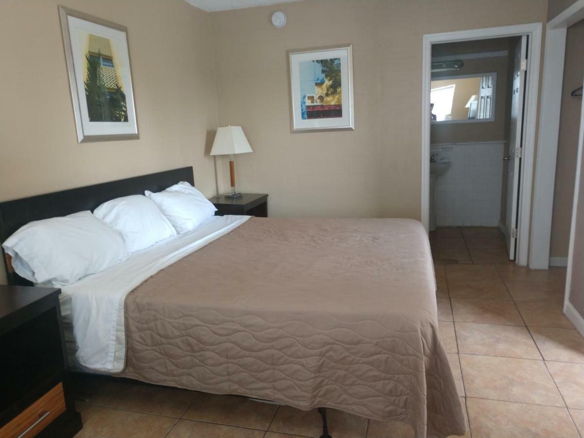 Executive Economy Lodge Pompano Beach Esterno foto